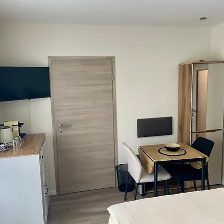 Boxenstopp - Modernes Am Nuerburgring Apartment