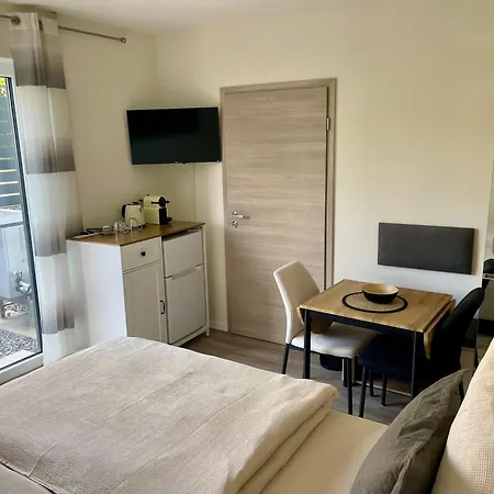 Boxenstopp - Modernes Am Nuerburgring Apartment *